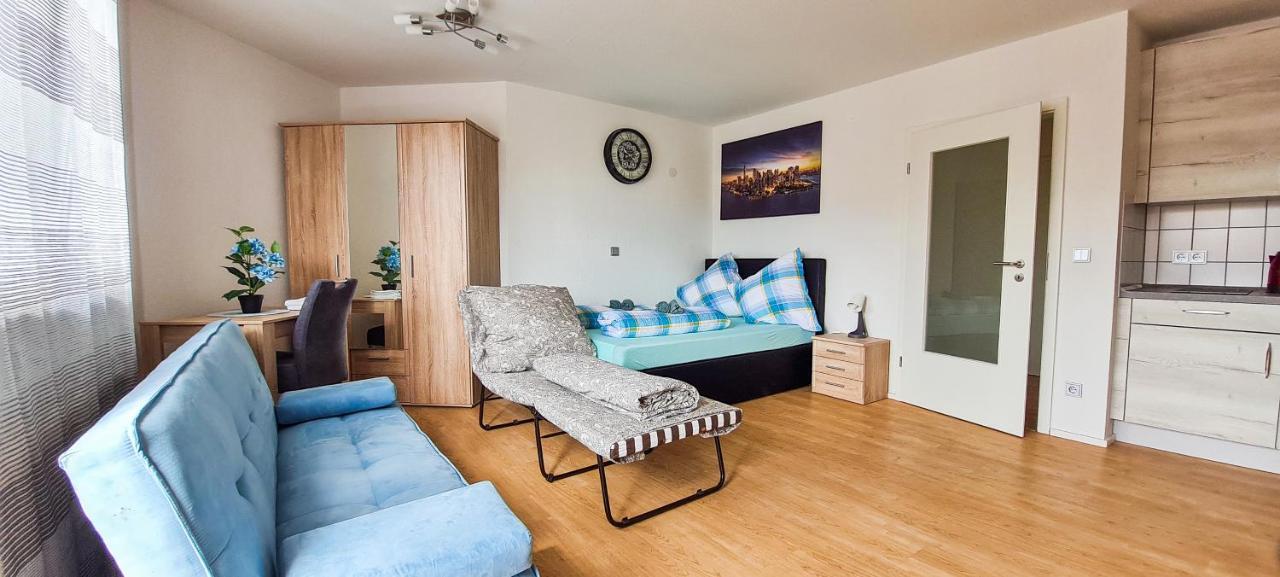 Ruhige Wohnung Im . Private Parkplatz ,Balkon ,Netflix Norimberk Exteriér fotografie